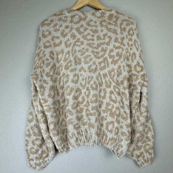 Saltwater Luxe Soft Short Eyelash Knit Sweater Sz Large Cheetah Cozy Lounge NWT - Picture 14 of 15